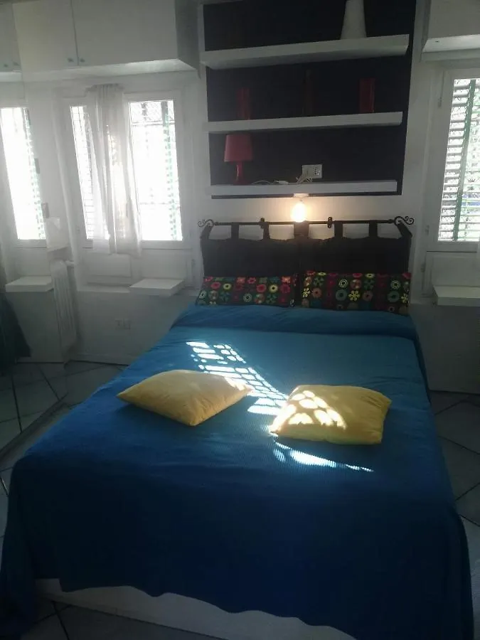 Ferienwohnung Monolocale Tre Archi Venedig